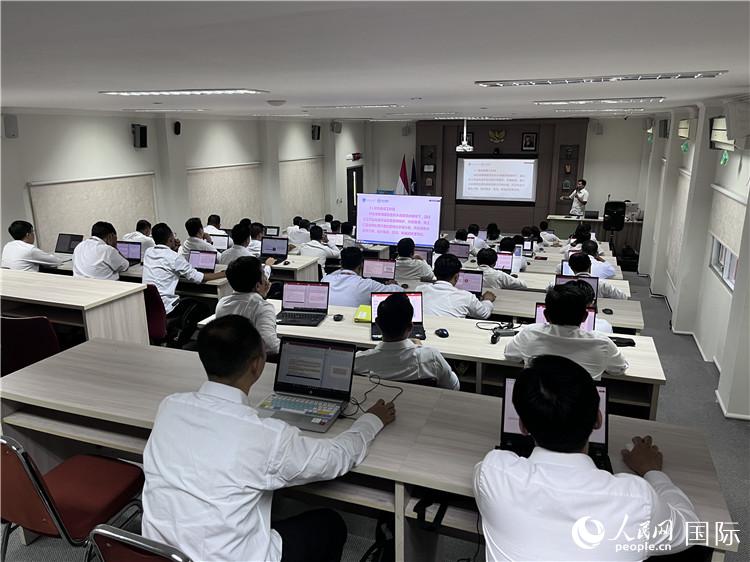 學(xué)習(xí)現(xiàn)場。人民網(wǎng)記者 張杰攝