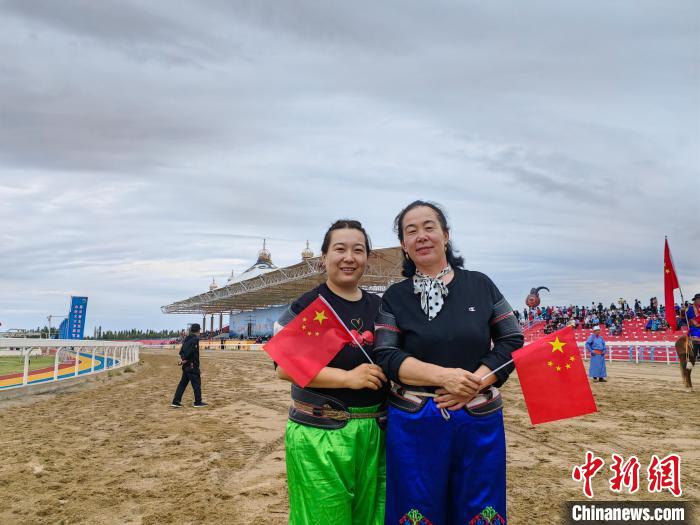 “90后”在酒泉：“摔跤吧！媽媽”