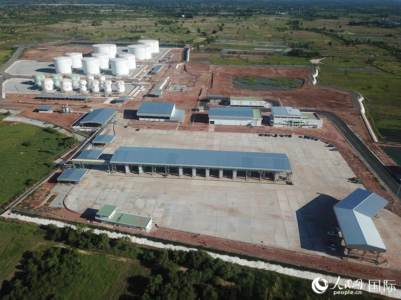 泰國東北部成品油管道項(xiàng)目終端罐區(qū)。人民網(wǎng)記者 孫廣勇攝