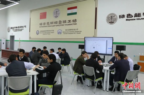 2023年4月，位于杜尚別的塔吉克斯坦魯班工坊課堂。張碩 攝