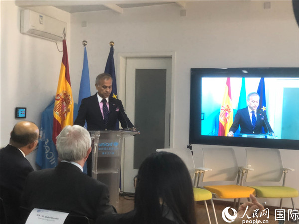 聯(lián)合國駐華協(xié)調員常啟德在研討會上致辭。 人民網(wǎng)記者 趙健攝