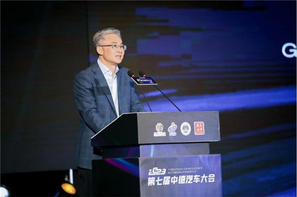 嘉興市人民政府市長李軍致辭。主辦方供圖