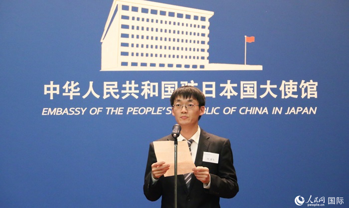 獲獎學(xué)生代表、大阪大學(xué)博士生劉亞飛發(fā)表感言。人民網(wǎng) 許可攝