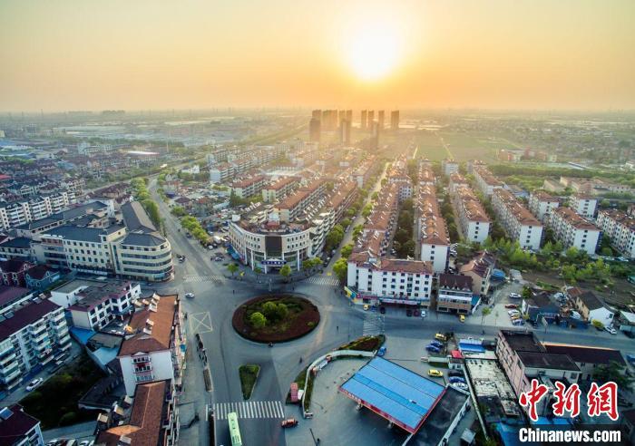 資料圖；位于上海南郊奉賢區(qū)最東部的四團(tuán)鎮(zhèn)。 供圖