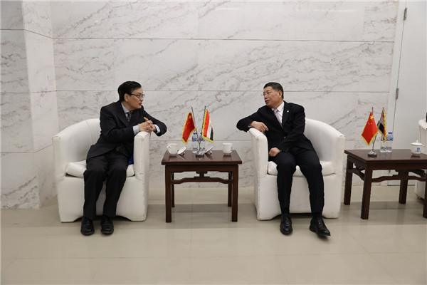 李永明同埃及趙劉慶公參會(huì)談交流。主辦方供圖