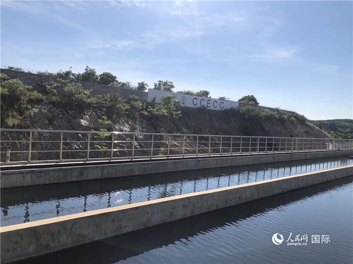 由中國(guó)土木工程（贊比亞）有限公司承建的卡夫河供水項(xiàng)目。人民網(wǎng)記者 黃培昭攝