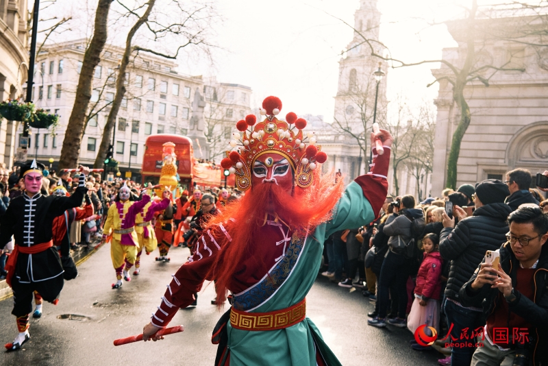 倫敦新春慶典現(xiàn)場。人民網(wǎng) 郭錦標(biāo)、楊浩鵬攝