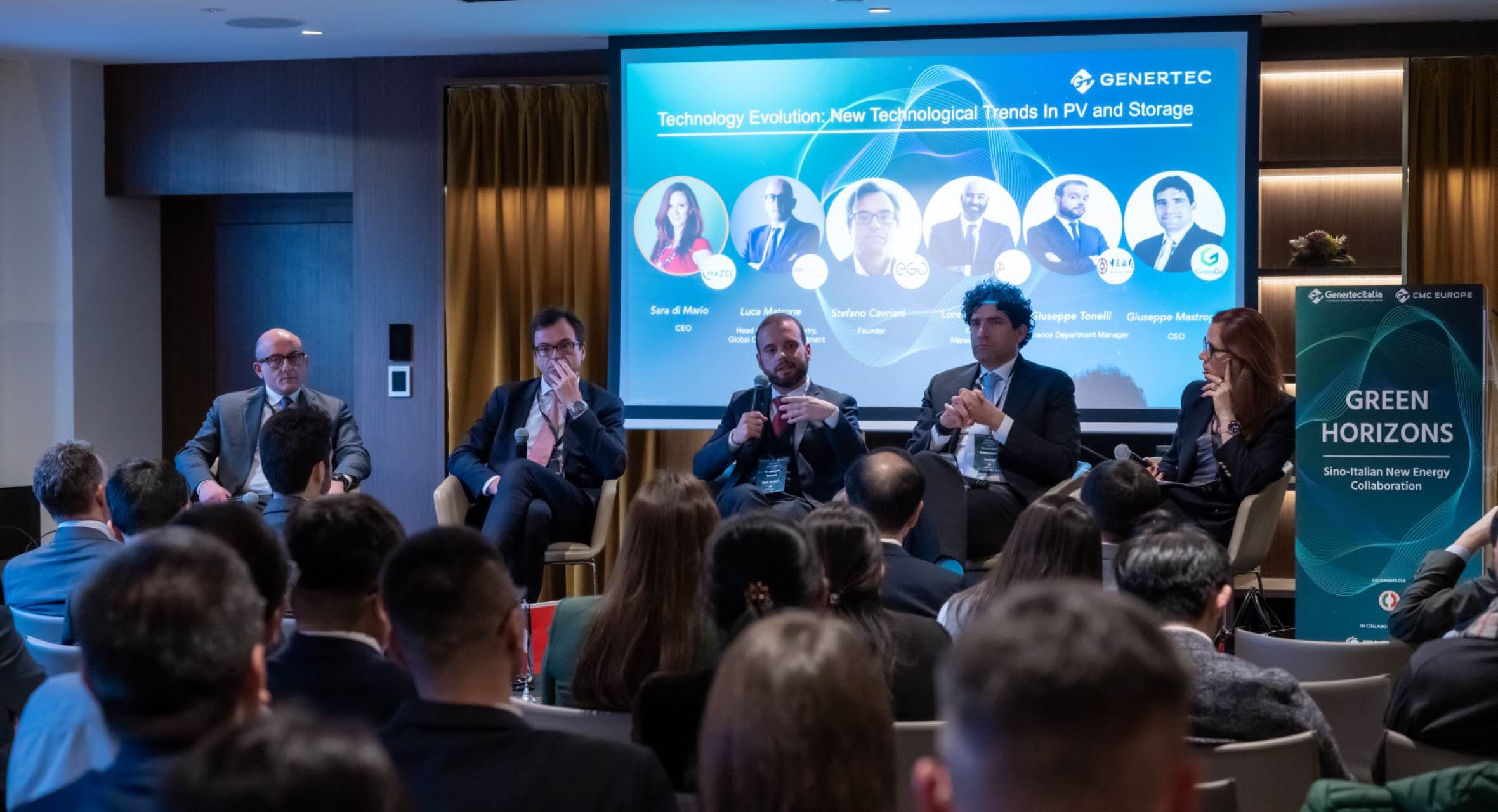 意大利企業(yè)負(fù)責(zé)人及行業(yè)專(zhuān)家介紹新能源領(lǐng)域發(fā)展經(jīng)驗(yàn)。主辦方供圖