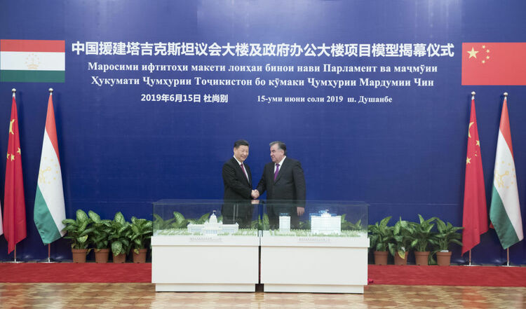 第1視點丨這兩座大樓，見證著中塔友誼