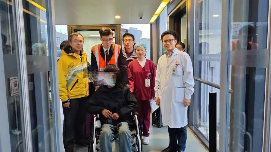 17歲少年咳嗽發(fā)熱15天，找不到感染原因！一查心臟更嚇人！上海醫(yī)生出手→