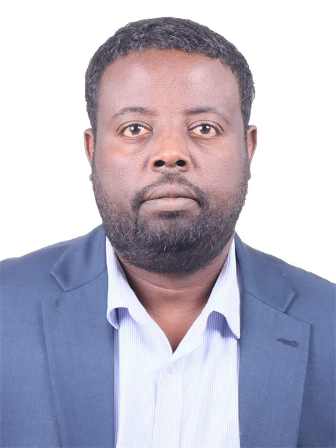 圖為埃塞俄比亞亞的斯亞貝巴大學(xué)政策研究員巴盧·德米西。受訪者供圖