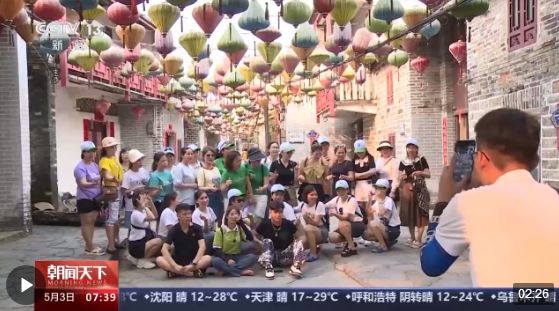 從特色小城到世界級商圈 這個“五一”很有“國際范”！