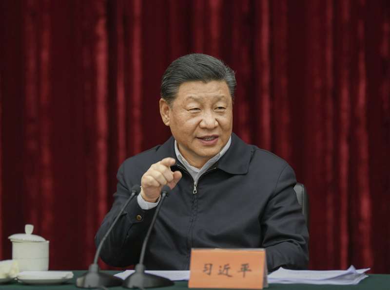 2019年4月15日至17日，中共中央總書記、國(guó)家主席、中央軍委主席習(xí)近平在重慶考察，并主持召開解決“兩不愁三保障”突出問題座談會(huì)。這是4月16日下午，習(xí)近平主持召開解決“兩不愁三保障”突出問題座談會(huì)并發(fā)表重要講話。新華社記者 謝環(huán)馳 攝