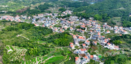 軍營(yíng)村俯瞰。人民網(wǎng)記者 陳博 攝