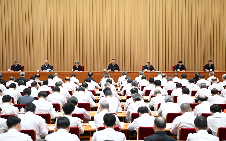 7月14日至15日，中央城市工作會(huì)議在北京舉行。中共中央總書(shū)記、國(guó)家主席、中央軍委主席習(xí)近平出席會(huì)議并發(fā)表重要講話。中共中央政治局常委李強(qiáng)、趙樂(lè)際、王滬寧、蔡奇、丁薛祥、李希出席會(huì)議。