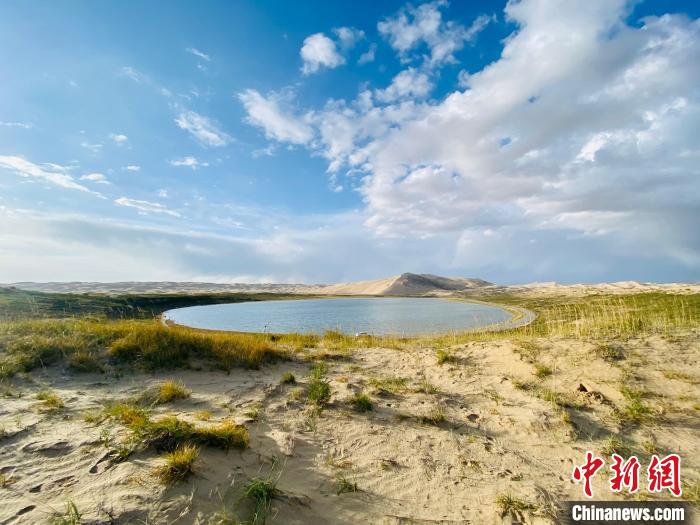 圖為關(guān)停四年后的沙島景區(qū)現(xiàn)狀?！±罱瓕?攝