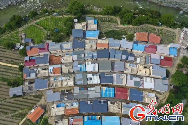 我們的家園｜小蘋果帶動大產(chǎn)業(yè)，帶你看看這座阿壩州小村的鄉(xiāng)村振興新模式