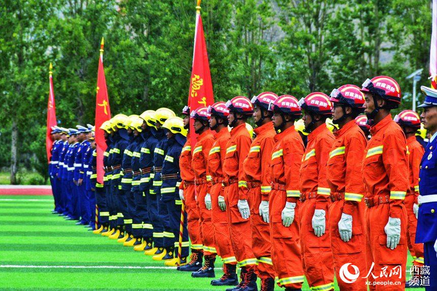 誓師大會現(xiàn)場。人民網(wǎng) 李海霞 攝