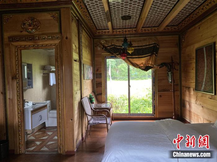 民宿內(nèi)部。彭寧鈴 攝