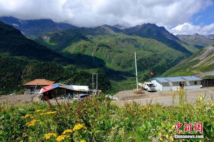 圖為8月6日，玉麥鄉(xiāng)卓嘎、央宗姐妹的牧場風光。 <a target='_blank' ><p  align=