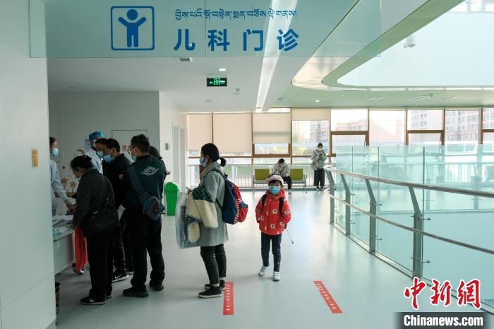 圖為兒科義診接診現場。　江飛波 攝