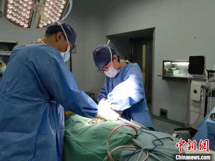 “格?；ㄖ異?ài)”為561人次西藏患兒開(kāi)展髖關(guān)節(jié)愛(ài)心手術(shù)